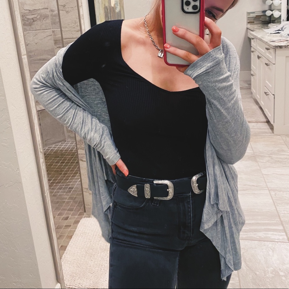 long sleeve gray cardigan / front tie top - Picture 7 of 8